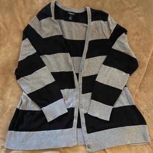 Torrid grey and black cardigan